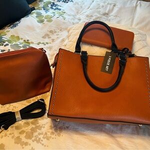 Great vegan alternative purse with matching crossbody and wallet.  New w/ tags!